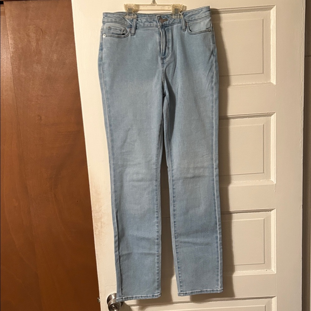 Light Blue Straight Leg Women's Jeans